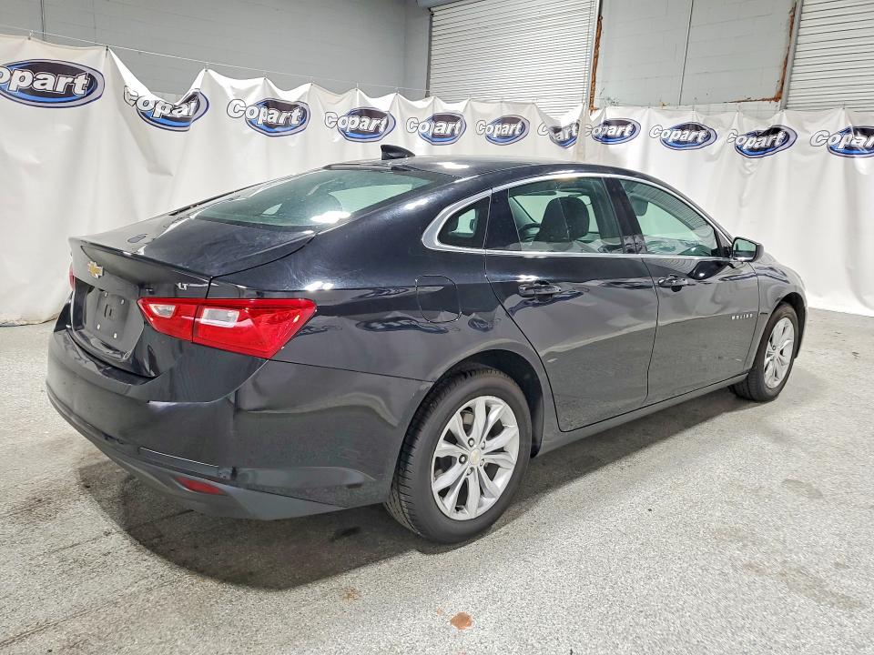 Photo 3 from auction – 2023 CHEVROLET MALIBU with VIN 1G1ZD5ST0PF181360