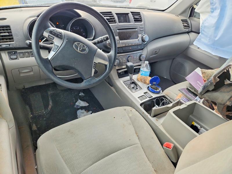 Фото 8 с аукциона – 2012 TOYOTA HIGHLANDER с VIN 5TDZK3EH7CS070114