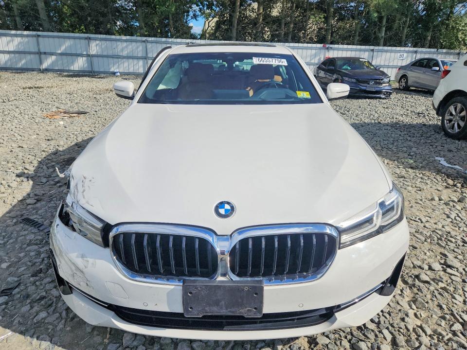 Photo 5 from auction – 2021 BMW 540 with VIN WBA73BJ0XMWW95779