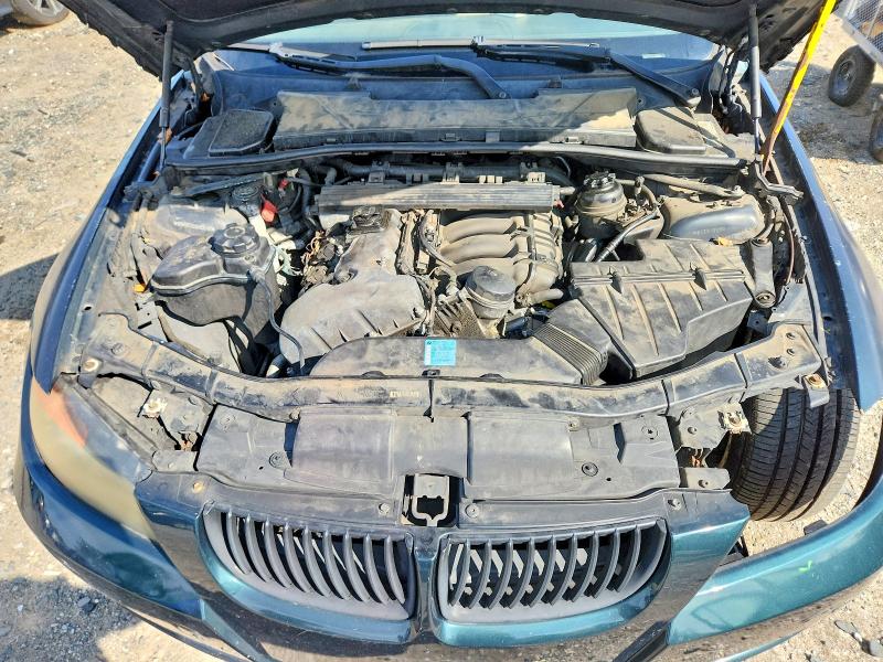 Photo 11 from auction – 2006 BMW 330 with VIN WBAVB33546KS35701