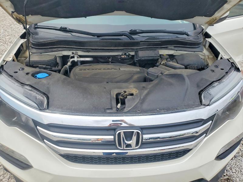 Photo 12 from auction – 2017 HONDA PILOT with VIN 5FNYF6H56HB032615