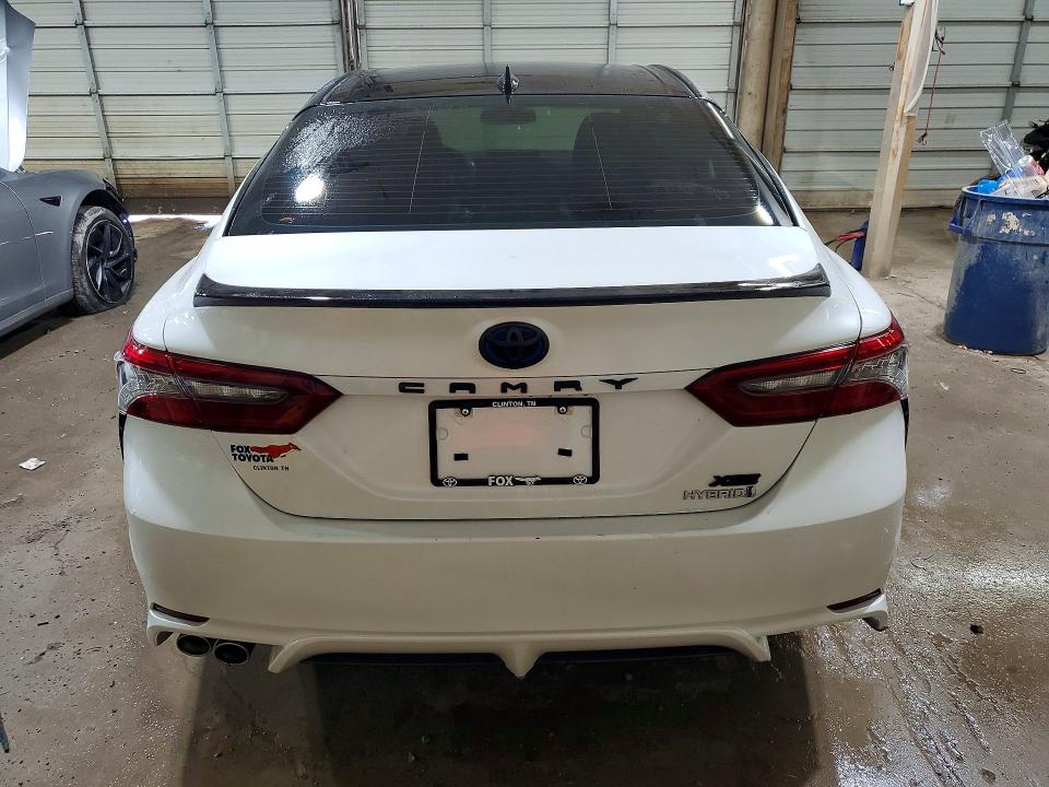 Photo 6 from auction – 2023 TOYOTA CAMRY with VIN 4T1K31AK6PU049529