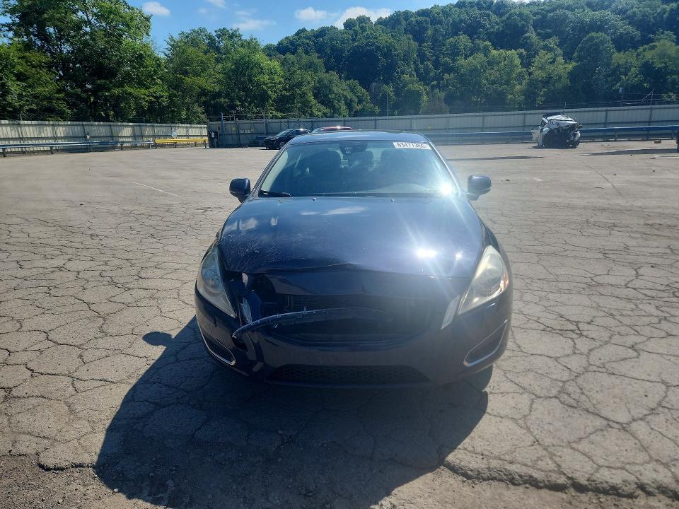 Photo 5 from auction – 2012 VOLVO S60 with VIN YV1622FS6C2118663