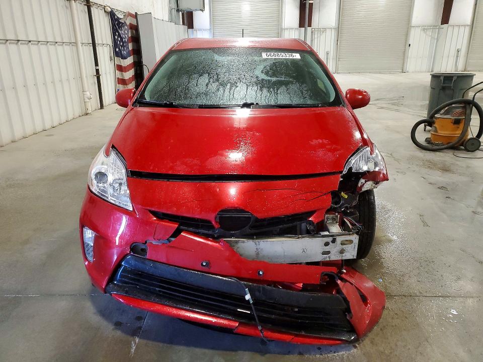 Photo 5 from auction – 2016 TOYOTA PRIUS with VIN JTDKN3DU6F1970852