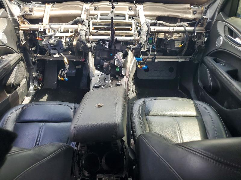Photo 8 from auction – 2018 ALFA ROMEO STELVIO with VIN ZASFAKBN3J7B59865
