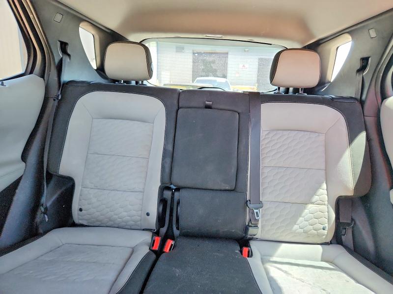 Photo 10 from auction – 2018 CHEVROLET EQUINOX with VIN 2GNAXHEV5J6199243