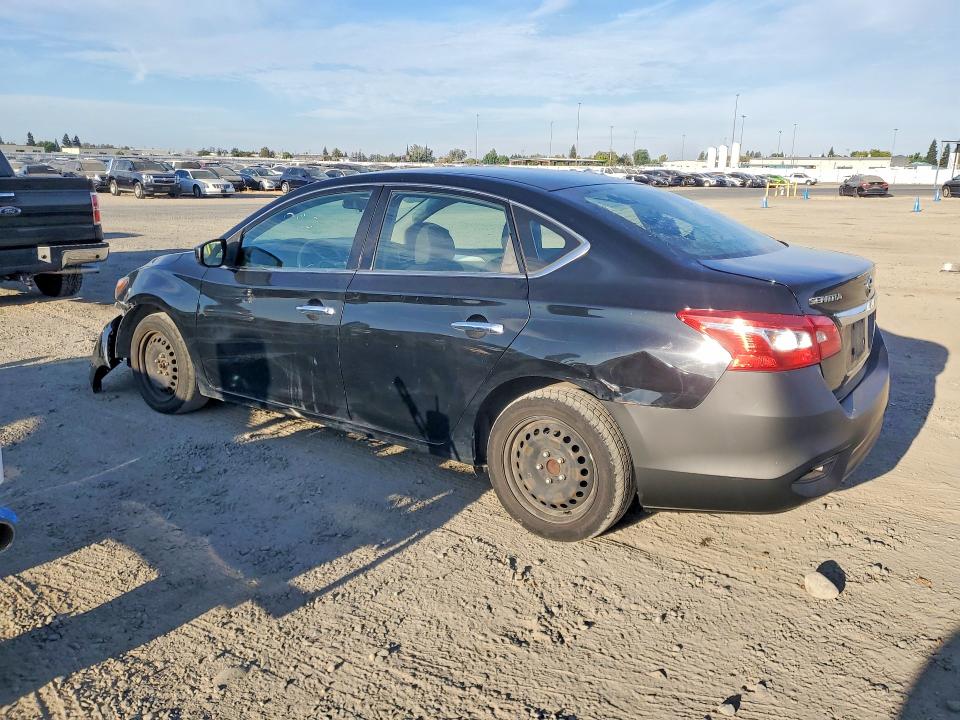 Photo 2 from auction – 2018 NISSAN SENTRA with VIN 3N1AB7AP2JY312057