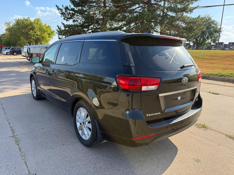 Photo 3 from auction – 2015 KIA SEDONA with VIN KNDMC5C17F6020004