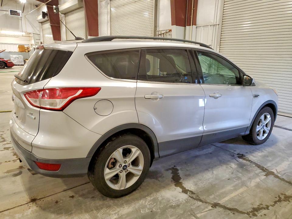 Снимка 3 от търг – 2016 FORD ESCAPE с VIN 1FMCU0G92GUB62216