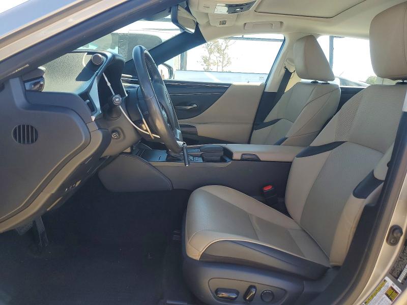 Photo 7 from auction – 2021 LEXUS ES with VIN 58ADA1C19MU002518
