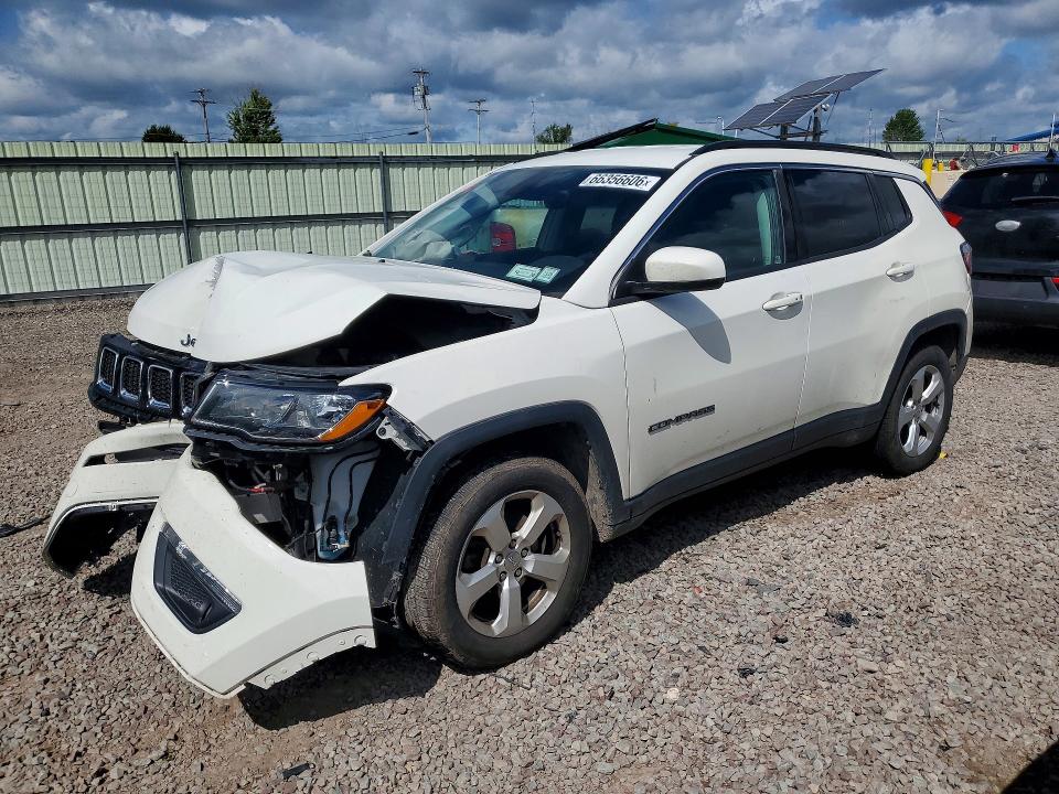 JEEP COMPASS 2018 with VIN 3C4NJDBB9JT139007 - Photo from auction