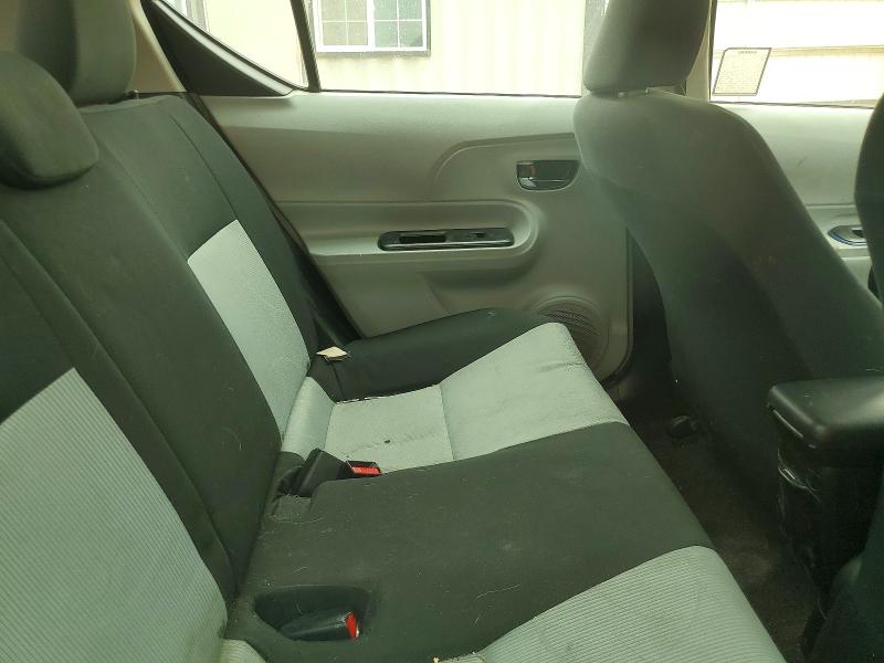 Photo 10 from auction – 2013 TOYOTA PRIUS C with VIN JTDKDTB32D1538513