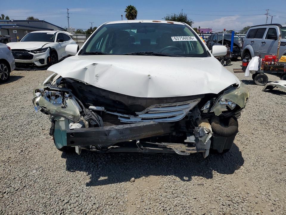 Photo 5 from auction – 2013 TOYOTA COROLLA with VIN 5YFBU4EE3DP168445