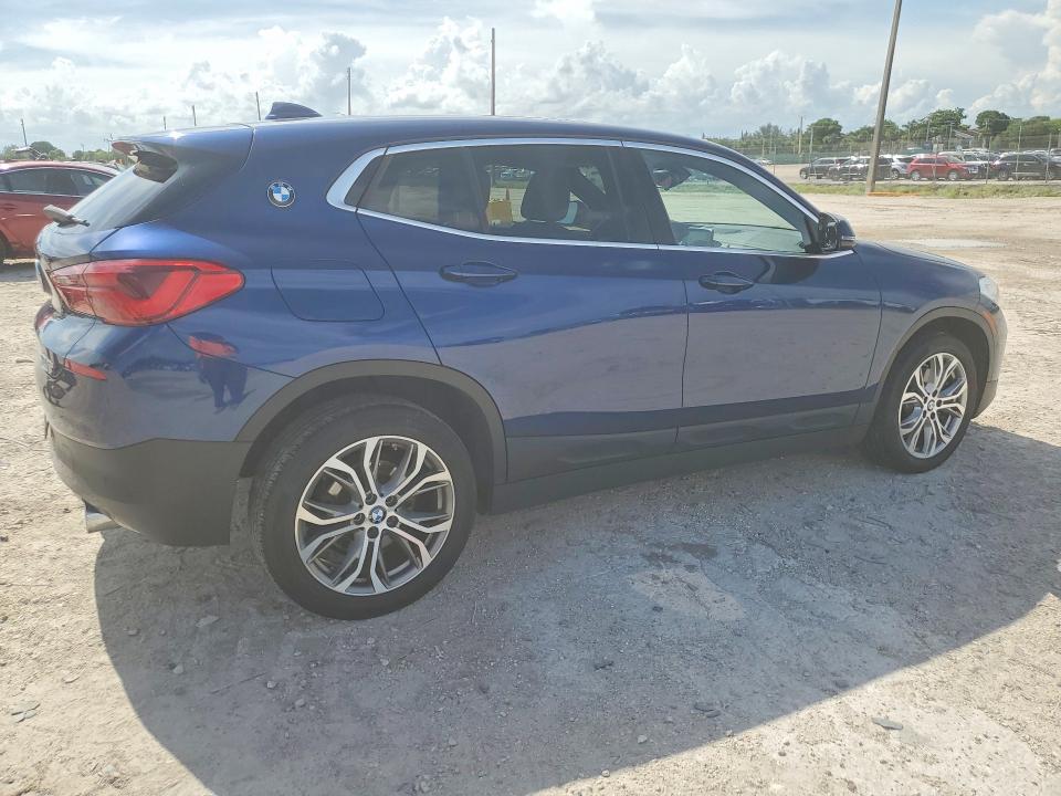 Photo 3 from auction – 2018 BMW X2 with VIN WBXYJ5C38JEF79056