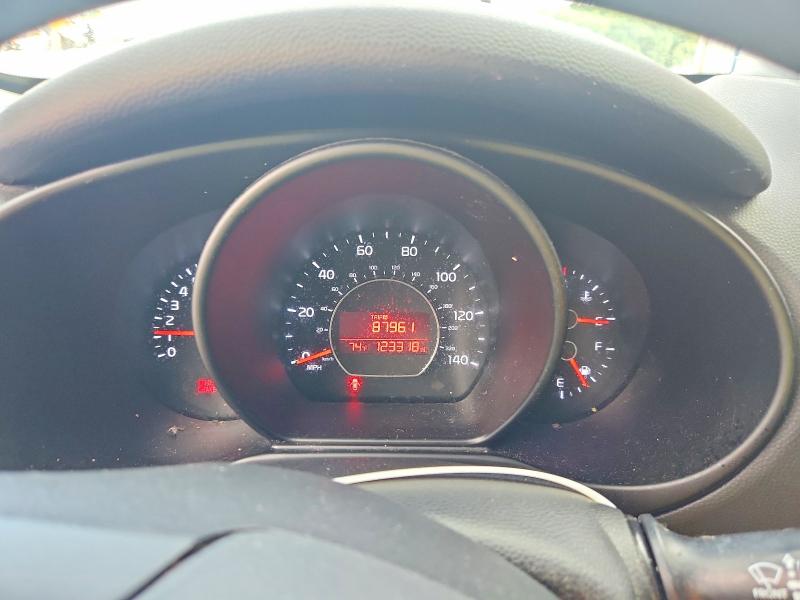 Photo 9 from auction – 2016 KIA SOUL with VIN KNDJN2A20G7262328