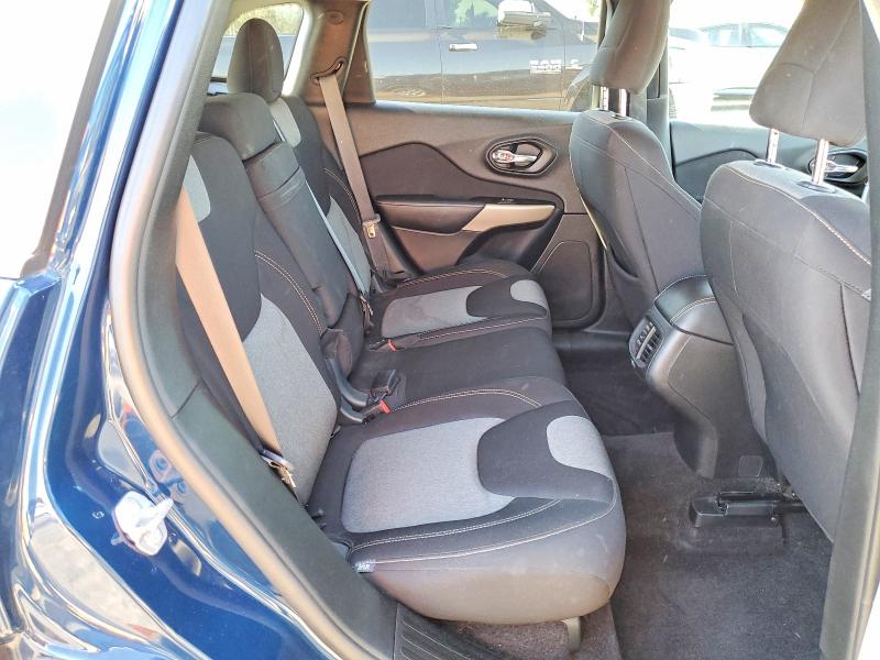 صورة رقم 11 من المزاد - 2018 JEEP CHEROKEE مع VIN 1C4PJLCB7JD563468