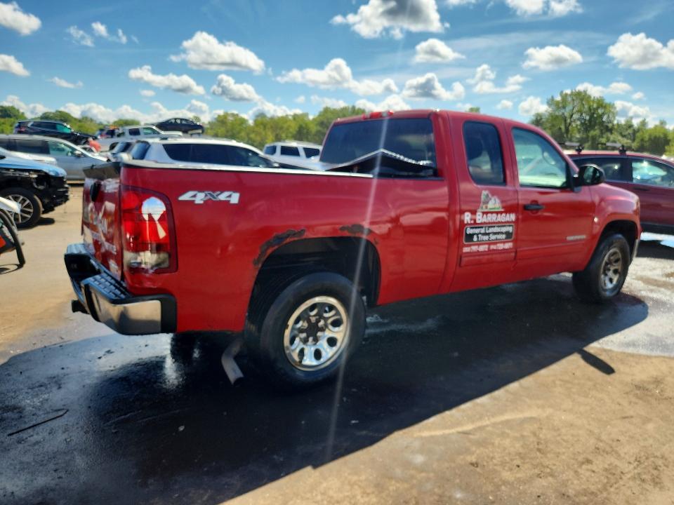 Photo 3 from auction – 2012 GMC SIERRA with VIN 1GTR2UEA6CZ107533