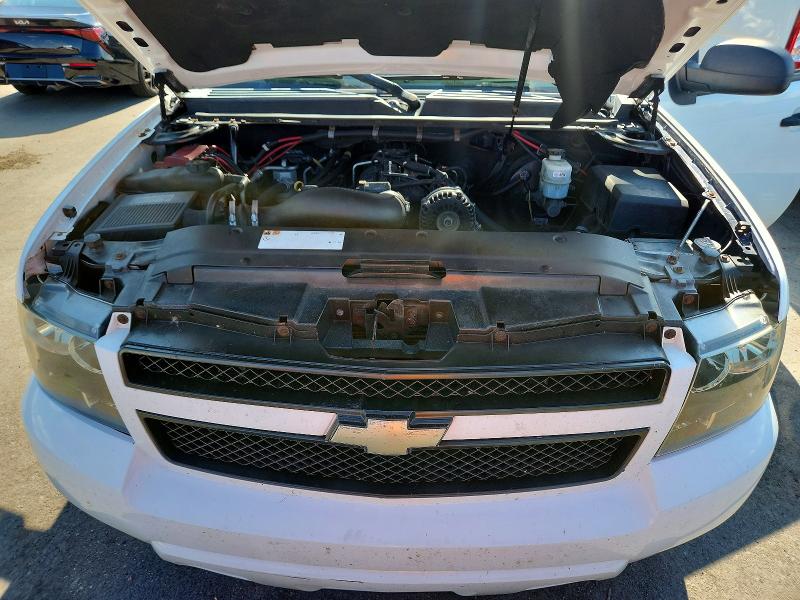 Photo 11 from auction – 2011 CHEVROLET TAHOE with VIN 1GNLC2E05BR372187