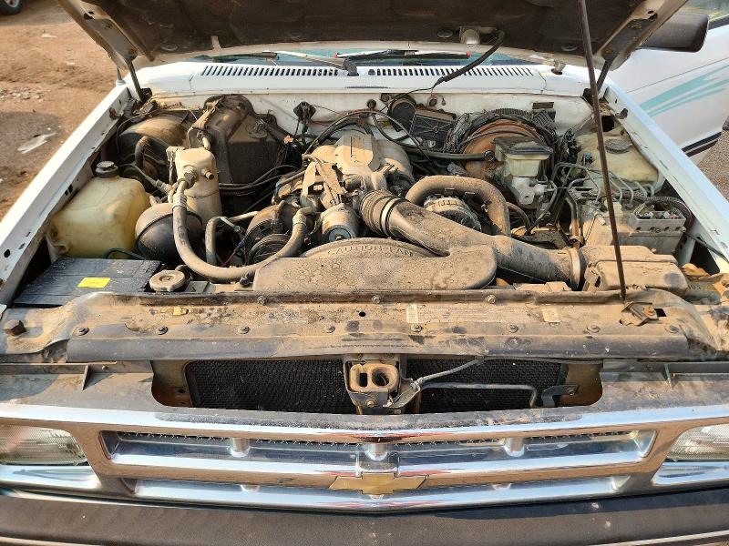 Photo 11 from auction – 1993 CHEVROLET BLAZER with VIN 1GNDT13W1P2174776