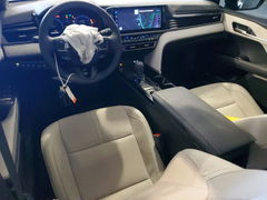 Photo 8 from auction – 2026 TOYOTA CAMRY with VIN 4T1DAACK2TU717610