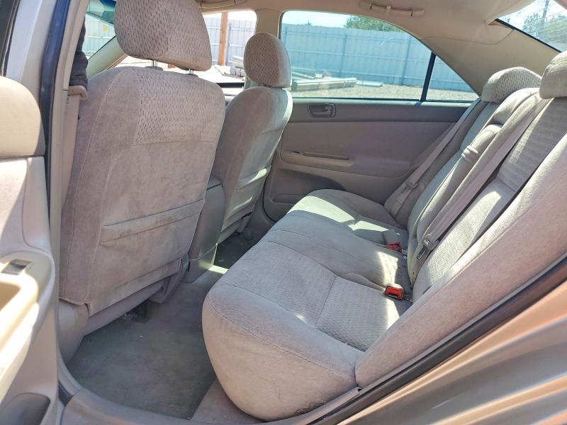 Photo 10 from auction – 2003 TOYOTA CAMRY with VIN 4T1BE32K83U130028