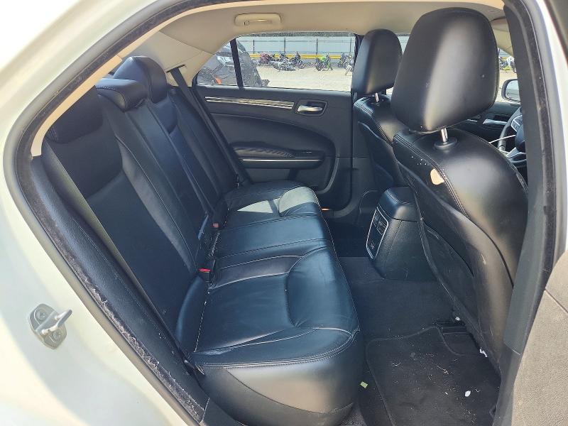 Photo 10 from auction – 2018 CHRYSLER 300 with VIN 2C3CCAAG4JH285941