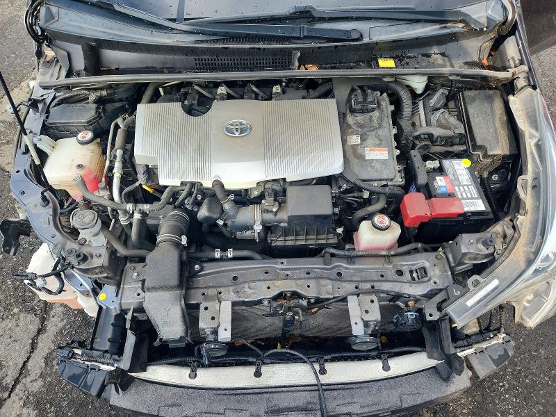 Photo 11 from auction – 2017 TOYOTA PRIUS with VIN JTDKARFU7H3543991