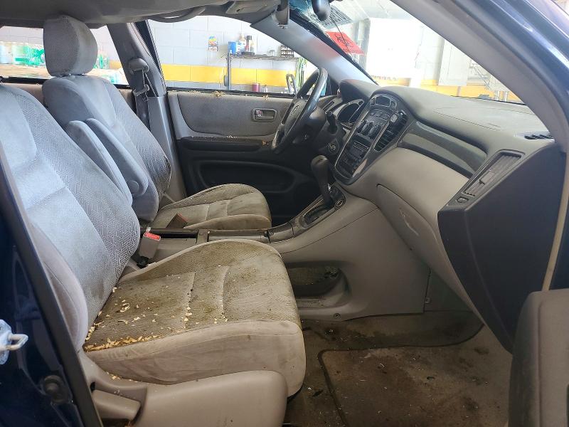 Photo 7 from auction – 2002 TOYOTA HIGHLANDER with VIN JTEGD21A220038138