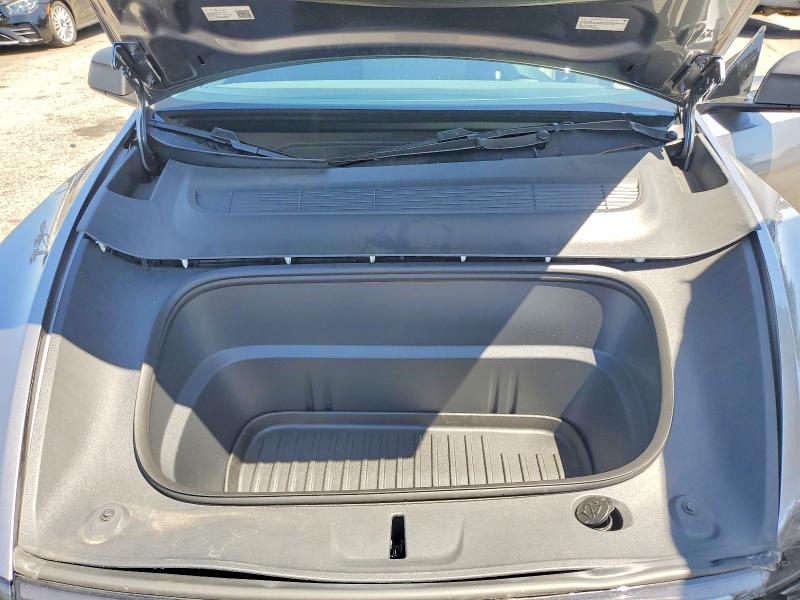 Снимка 11 от търг – 2026 TESLA MODEL Y с VIN 7SAYGDEE0TF367385