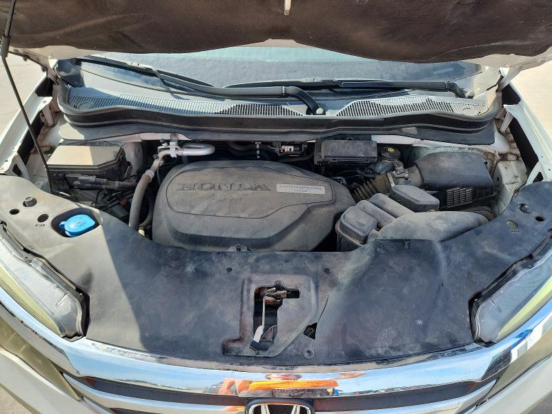 Photo 12 from auction – 2017 HONDA PILOT with VIN 5FNYF5H71HB013868