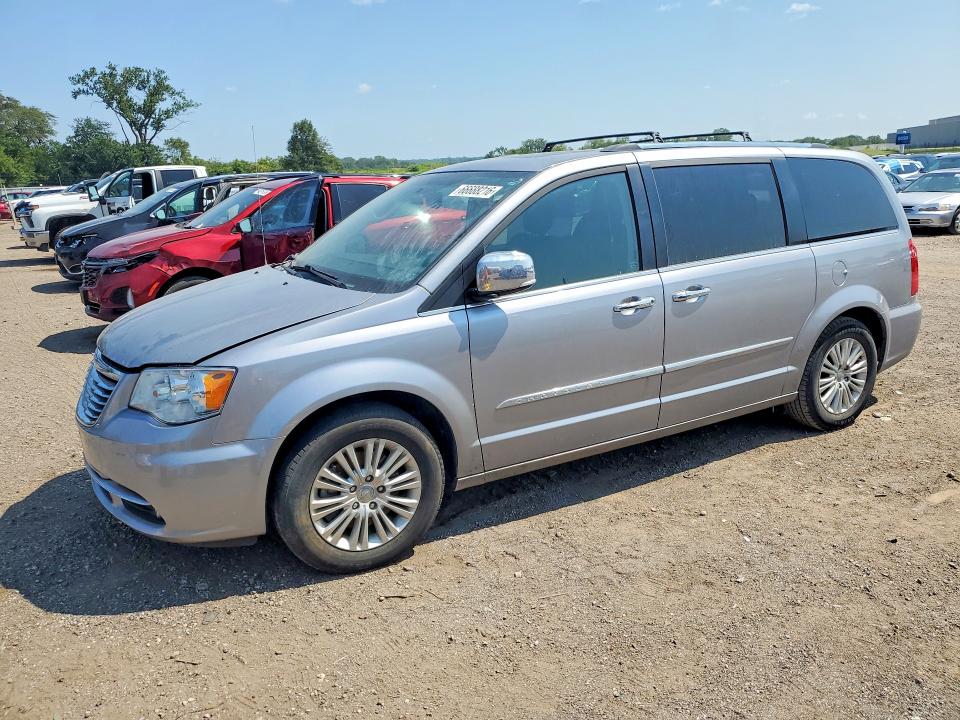 2015 CHRYSLER TOWN & COUNTRY - Търг №66688216