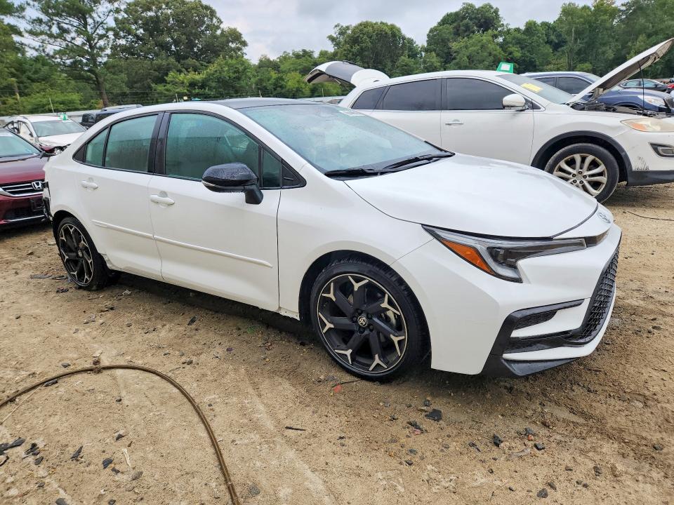 Photo 4 from auction – 2025 TOYOTA COROLLA with VIN 5YFB4MCE9SP225439