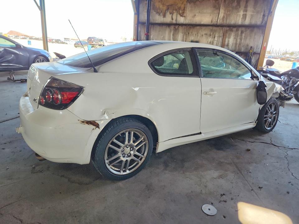 Photo 3 from auction – 2008 SCION TC with VIN JTKDE167X80275103
