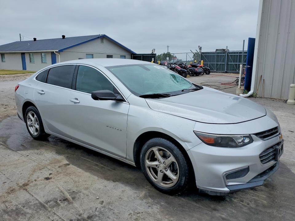 Photo 4 from auction – 2017 CHEVROLET MALIBU with VIN 1G1ZB5ST0HF284480