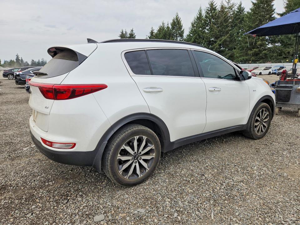 Photo 3 from auction – 2018 KIA SPORTAGE with VIN KNDPNCAC2J7328748