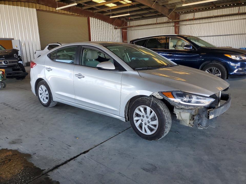 Photo 4 from auction – 2017 HYUNDAI ELANTRA with VIN 5NPD74LF9HH087173