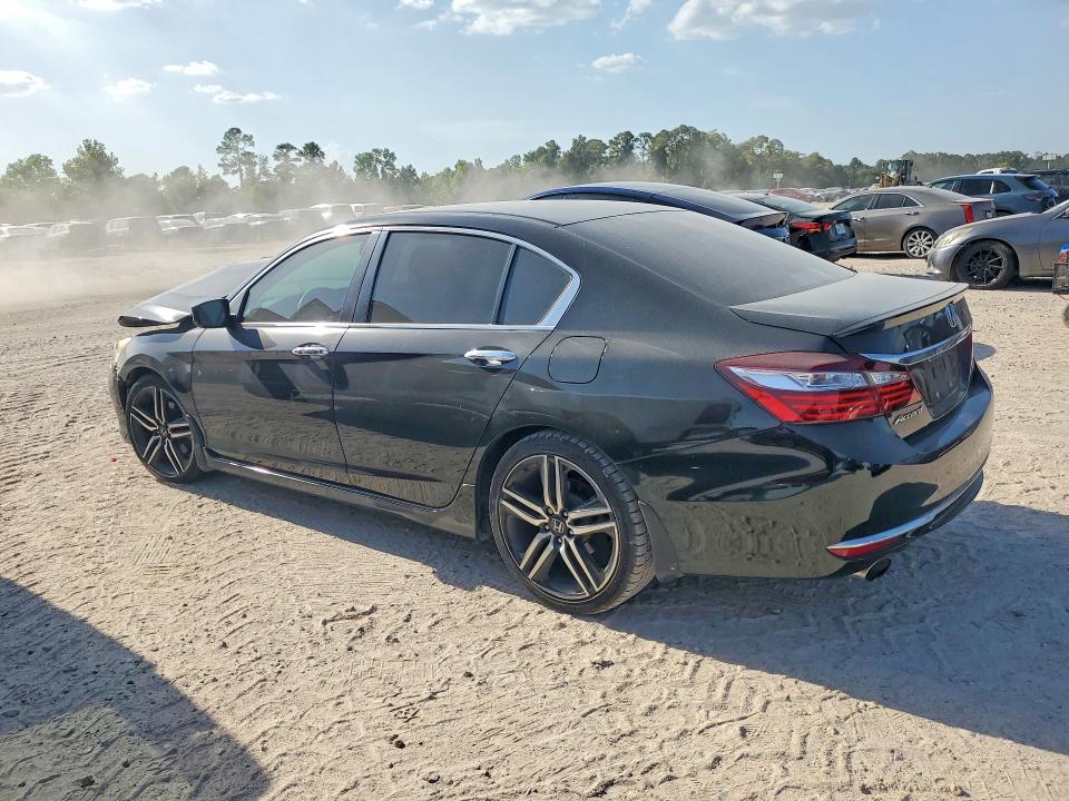 Photo 2 from auction – 2017 HONDA ACCORD with VIN 1HGCR2F56HA239058