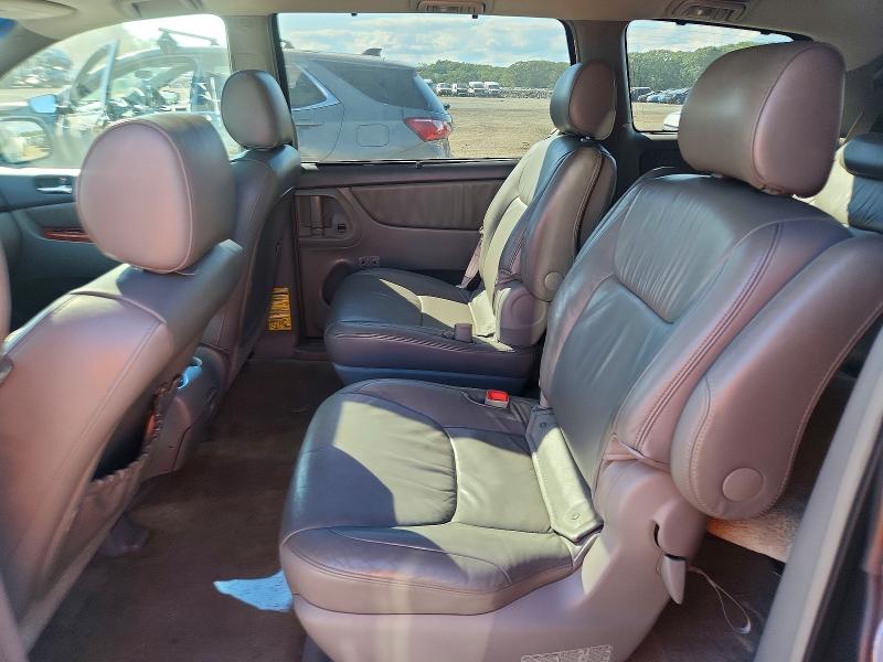 Photo 11 from auction – 2006 TOYOTA SIENNA with VIN 5TDBA22C16S067155