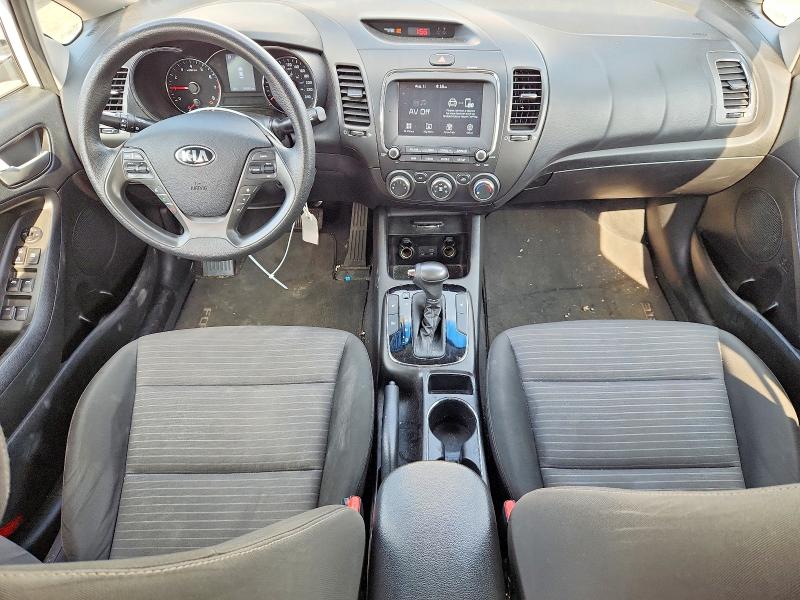 Photo 8 from auction – 2018 KIA FORTE with VIN 3KPFL4A70JE195949