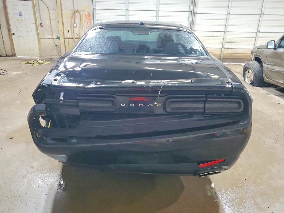 Photo 6 from auction – 2020 DODGE CHALLENGER with VIN 2C3CDZAG3LH178054