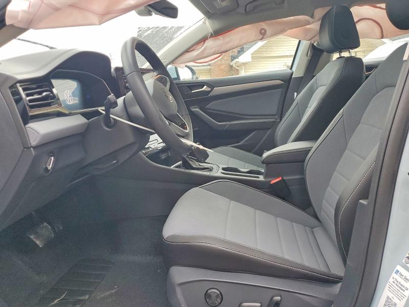 Снимка 7 от търг – 2026 VOLKSWAGEN JETTA с VIN 3VW7W7BU8TM065294