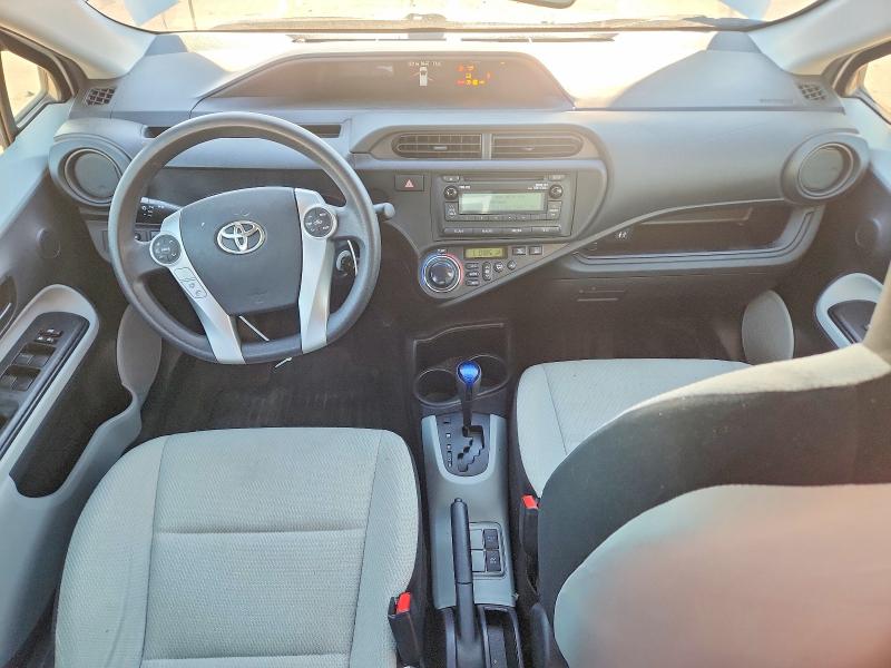 Photo 8 from auction – 2012 TOYOTA PRIUS C with VIN JTDKDTB34C1524353