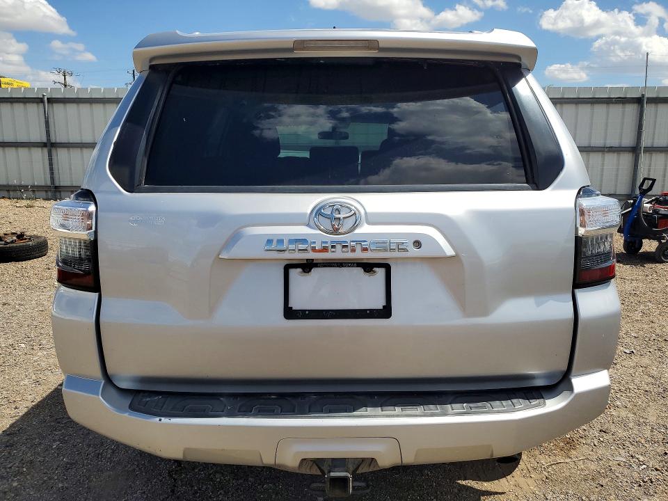 Photo 6 from auction – 2015 TOYOTA 4RUNNER with VIN JTEZU5JR9F5097471