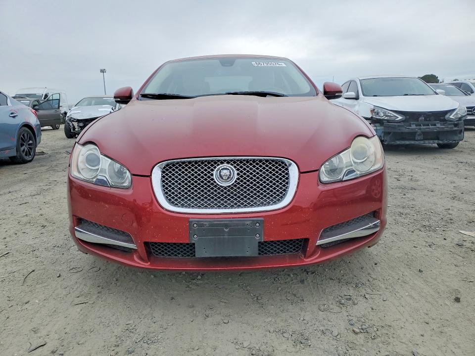 Photo 5 from auction – 2010 JAGUAR XF with VIN SAJWA0FA9AHR55438
