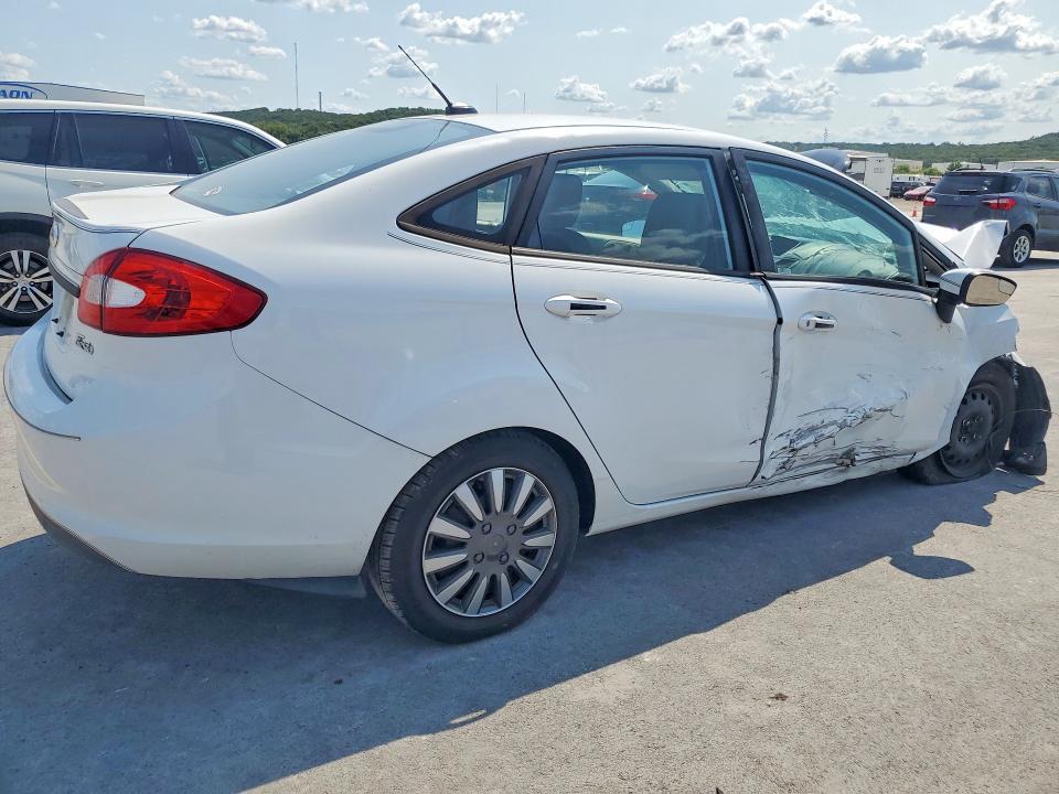 Photo 3 from auction – 2013 FORD FIESTA with VIN 3FADP4AJ0DM178091