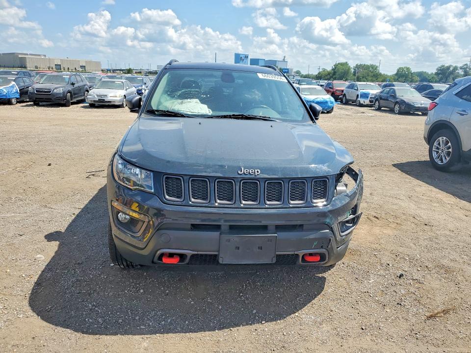 Photo 5 from auction – 2017 JEEP COMPASS with VIN 3C4NJDDB1HT689308