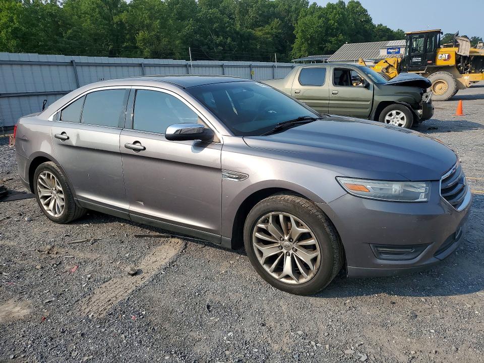 Foto 4 de la subasta – 2014 FORD TAURUS con VIN 1FAHP2F8XEG100764