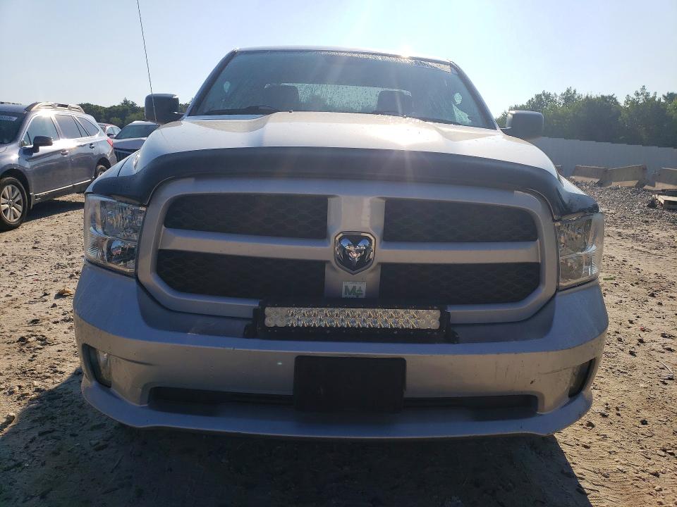 Photo 5 from auction – 2017 RAM 1500 with VIN 1C6RR7FG3HS864820