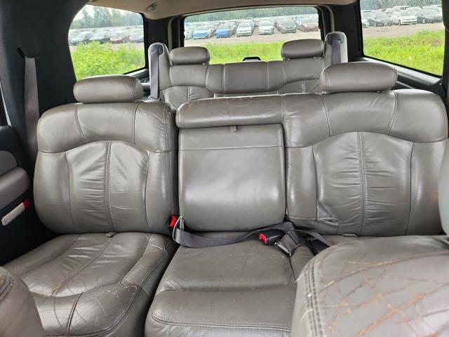 Photo 10 from auction – 2002 CHEVROLET SUBURBAN with VIN 3GNEC16Z22G284066