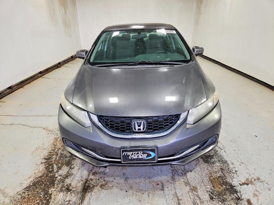 Снимка 5 от търг – 2014 HONDA CIVIC с VIN 19XFB2F59EE049392